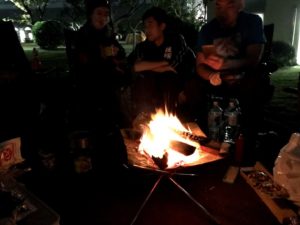 若洲公園キャンプ場焚き火
